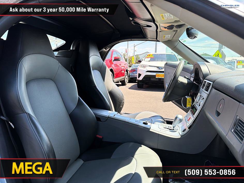 Used 2005 Chrysler Crossfire Limited RWD image 13