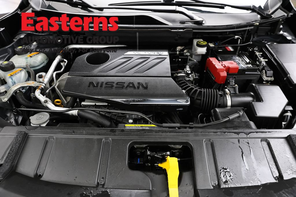 Used 2023 Nissan Rogue S AWD/4WD image 7