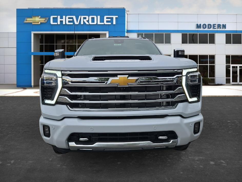 New 2026 Chevrolet Silverado 3500 High Country AWD/4WD image 8