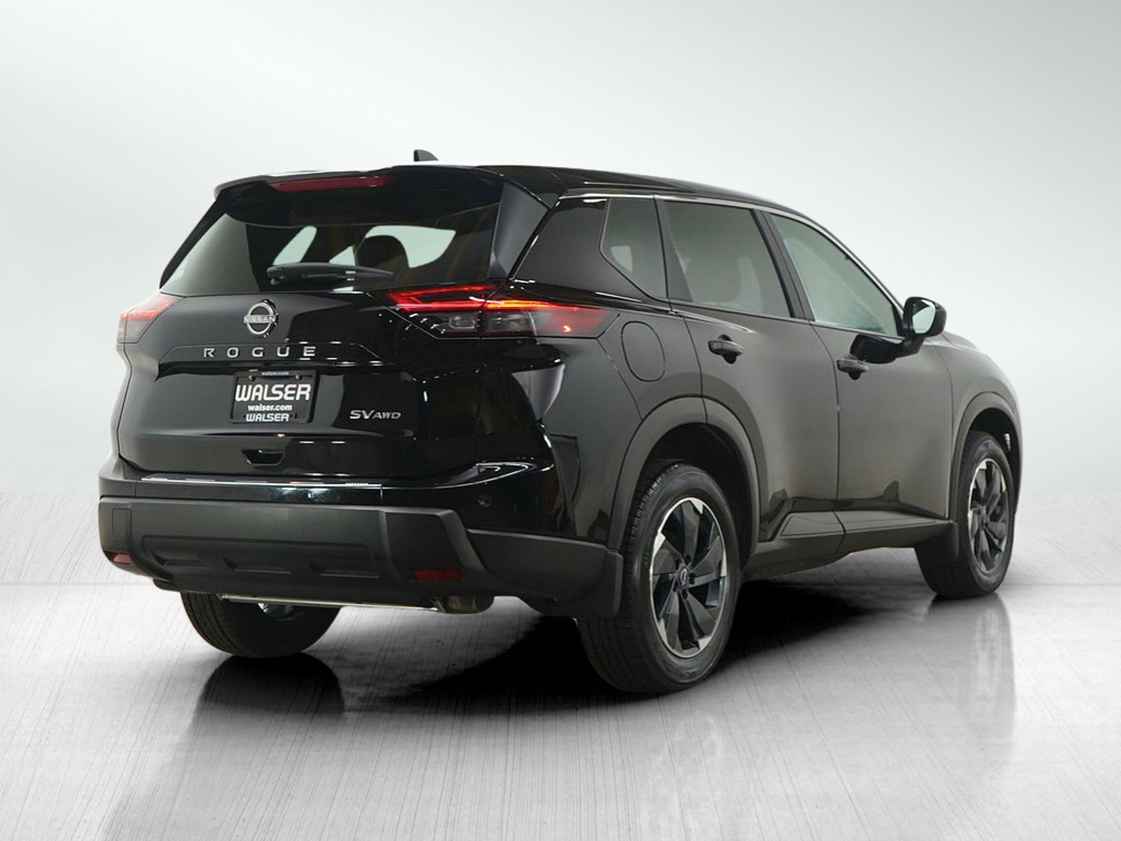 Used 2024 Nissan Rogue SV AWD/4WD image 5