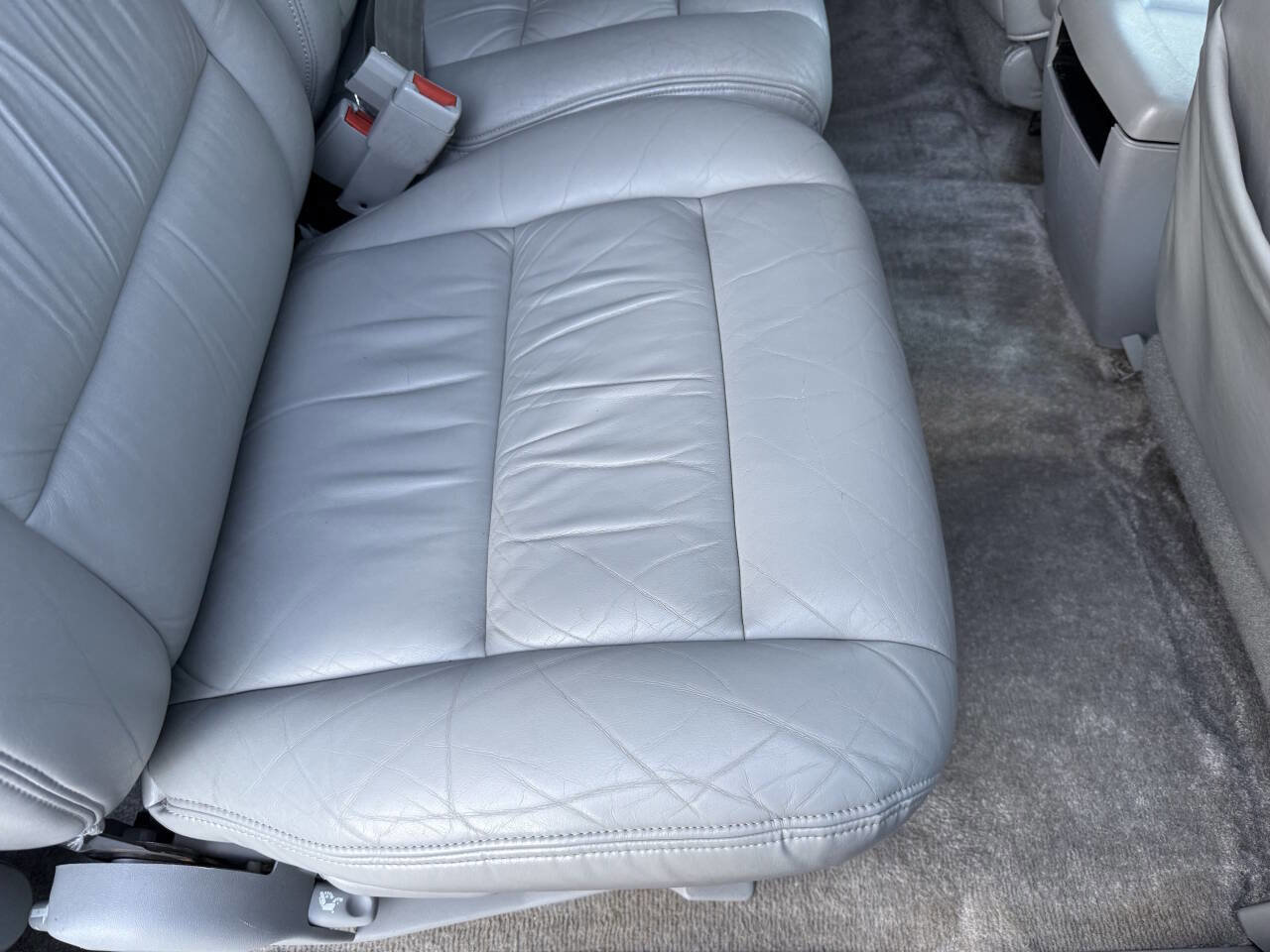 Used 1994 Chevrolet Suburban 4WD image 64