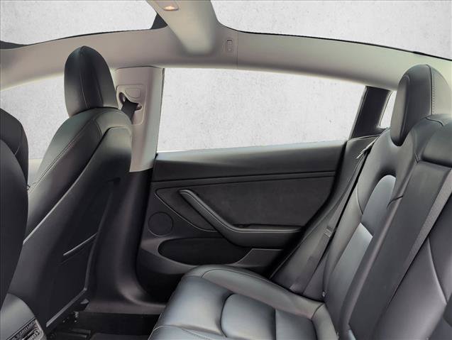 Used 2023 Tesla Model 3 Standard Range RWD image 17