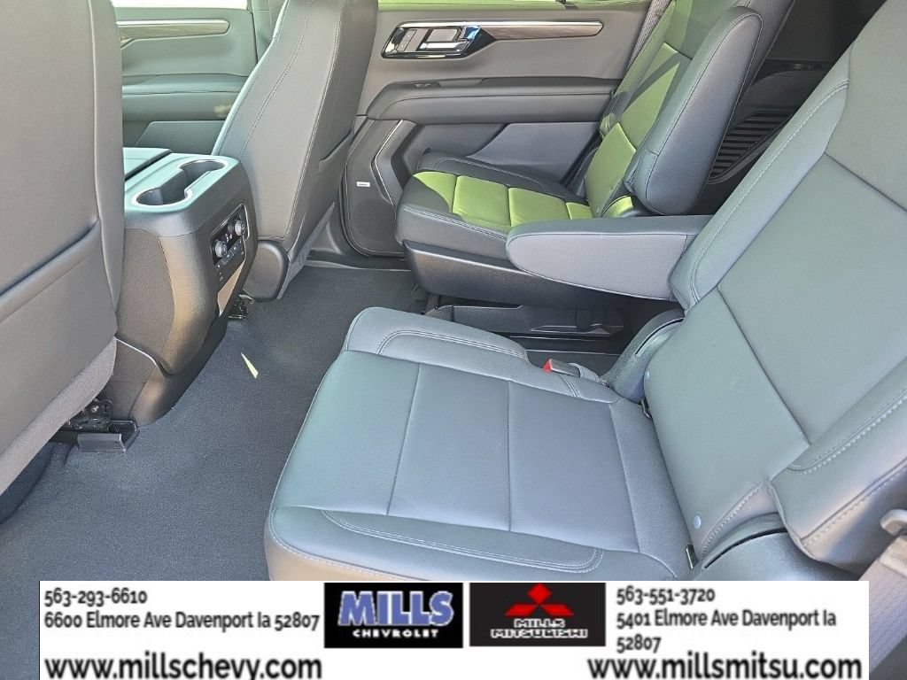 Used 2025 Chevrolet Tahoe Z71 w/ Z71 Off-Road Package AWD/4WD image 15