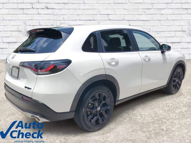 Used 2024 Honda HR-V Sport image 4