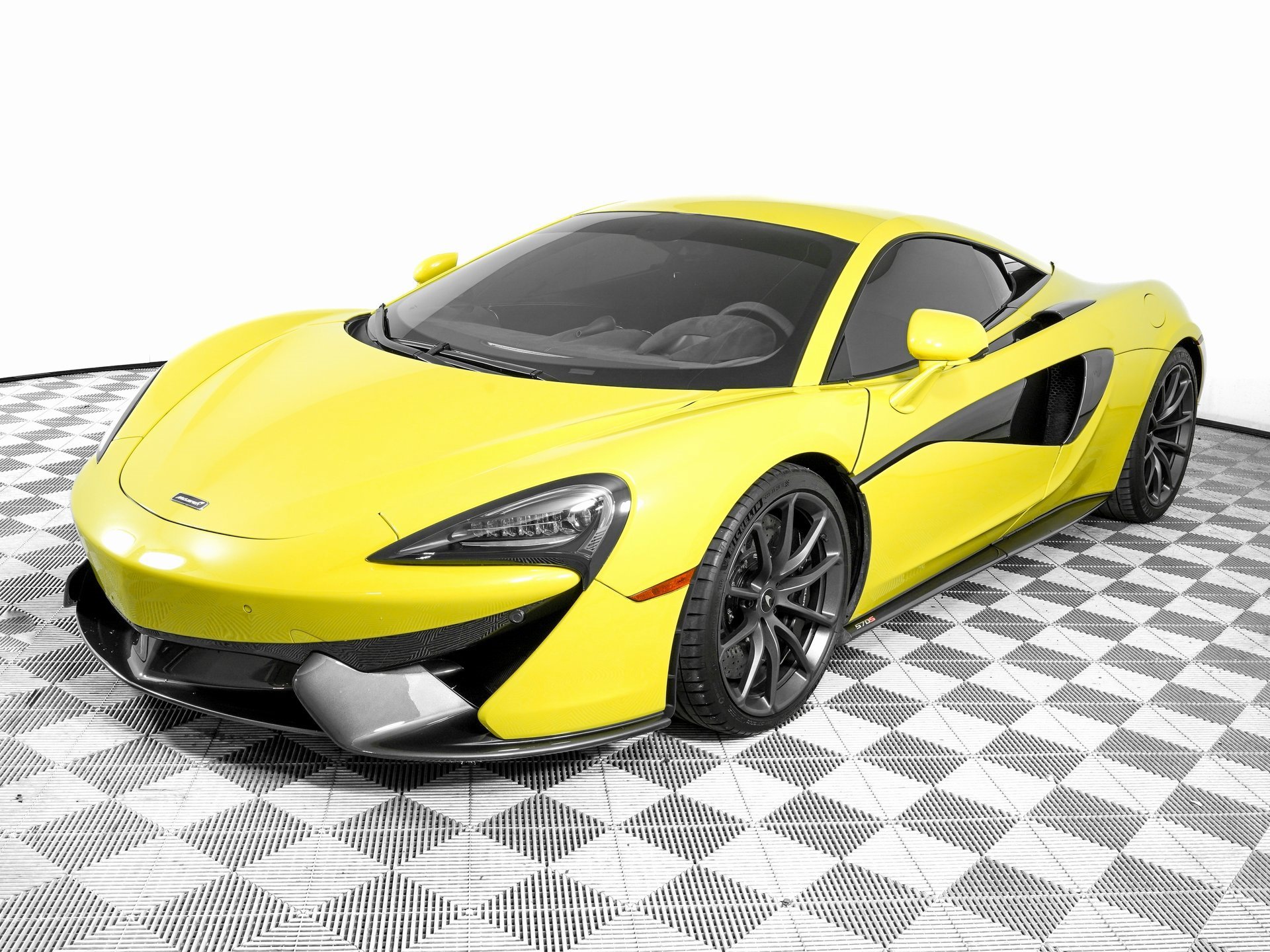 Used 2019 McLaren 570S Coupe image 8