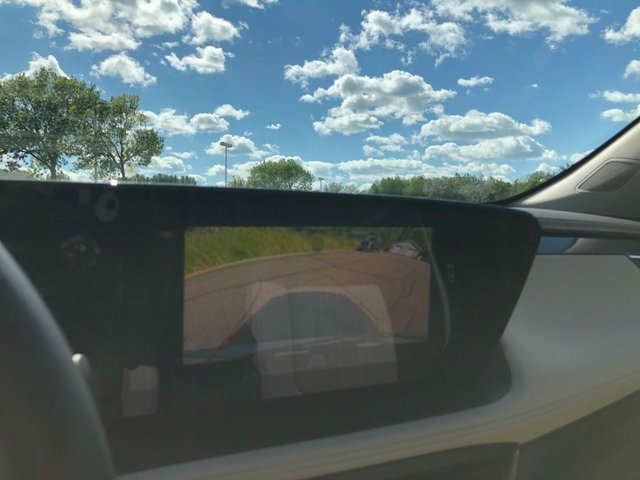 Used 2024 Buick Encore GX Avenir w/ Avenir Convenience Package image 7