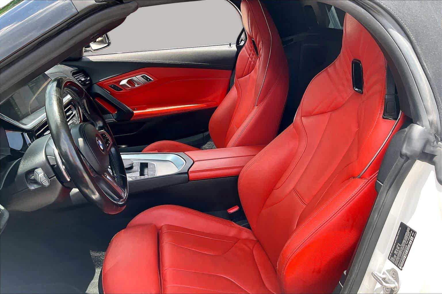 Used 2021 BMW Z4 sDrive30i w/ Premium Package RWD image 8