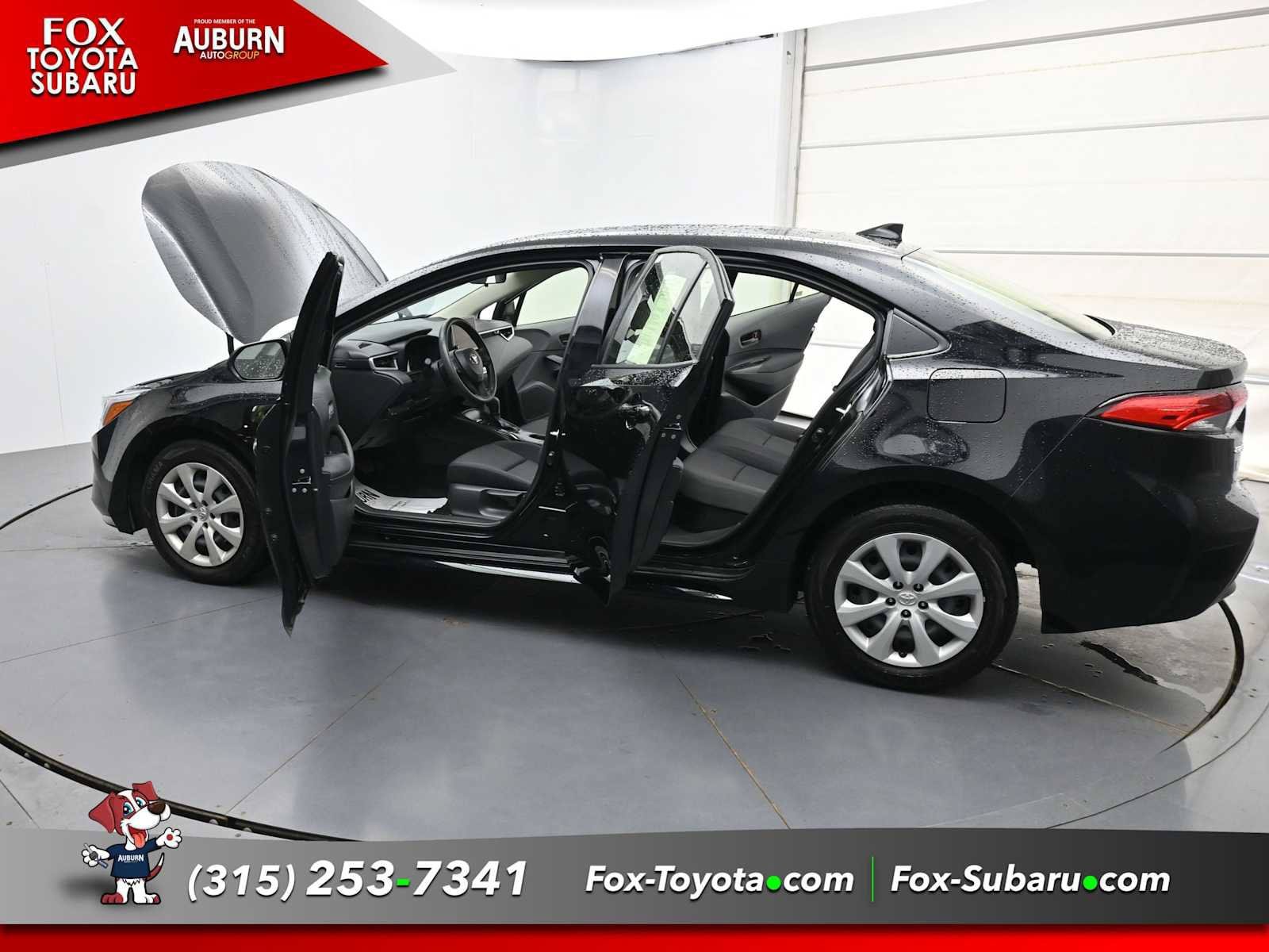 Used 2023 Toyota Corolla LE FWD image 43