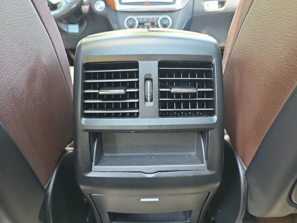 Used 2015 Mercedes-Benz ML 400 4MATIC image 42