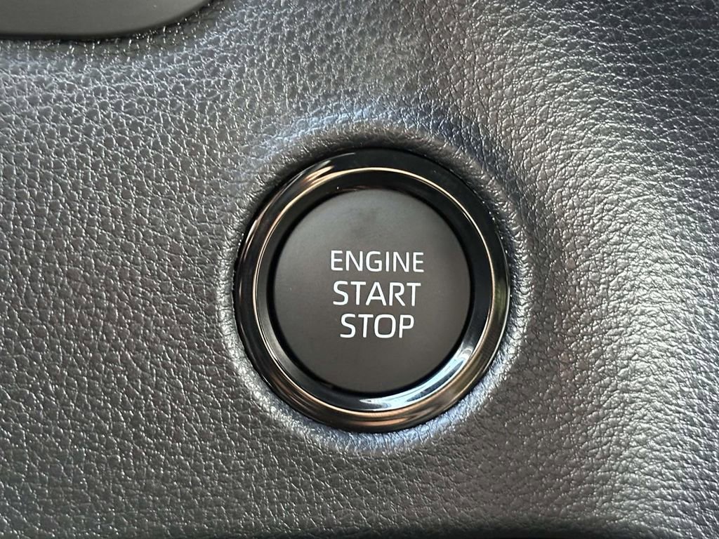 New 2026 Toyota Tundra SR5 image 7