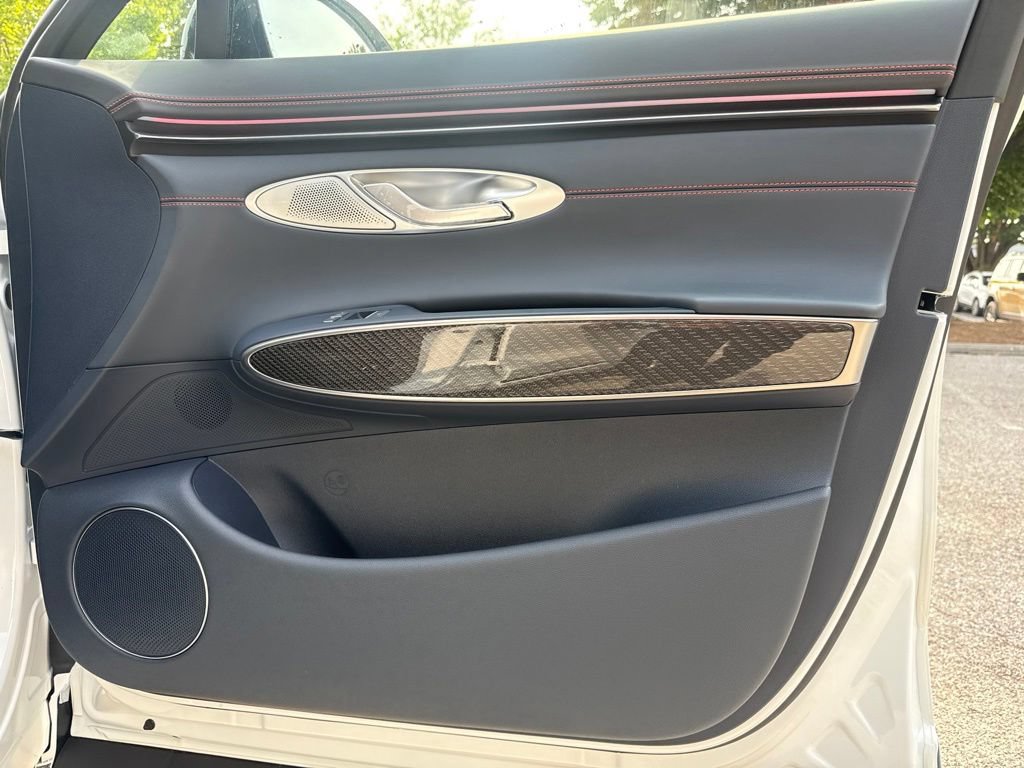 New 2027 Genesis GV70 3.5T Prestige AWD/4WD image 30