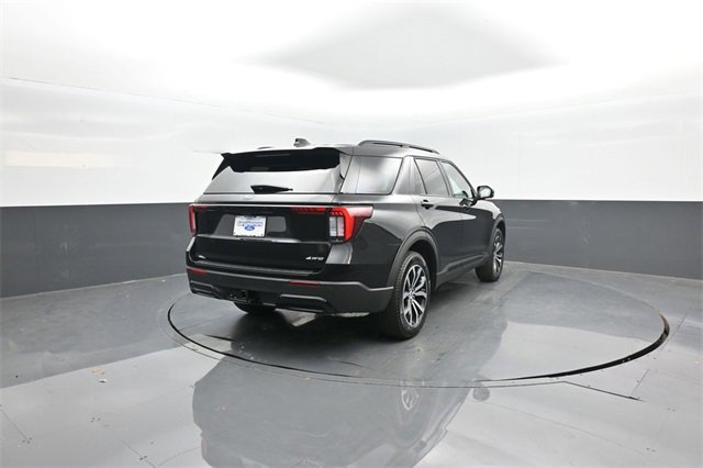 New 2026 Ford Explorer ST-Line image 7