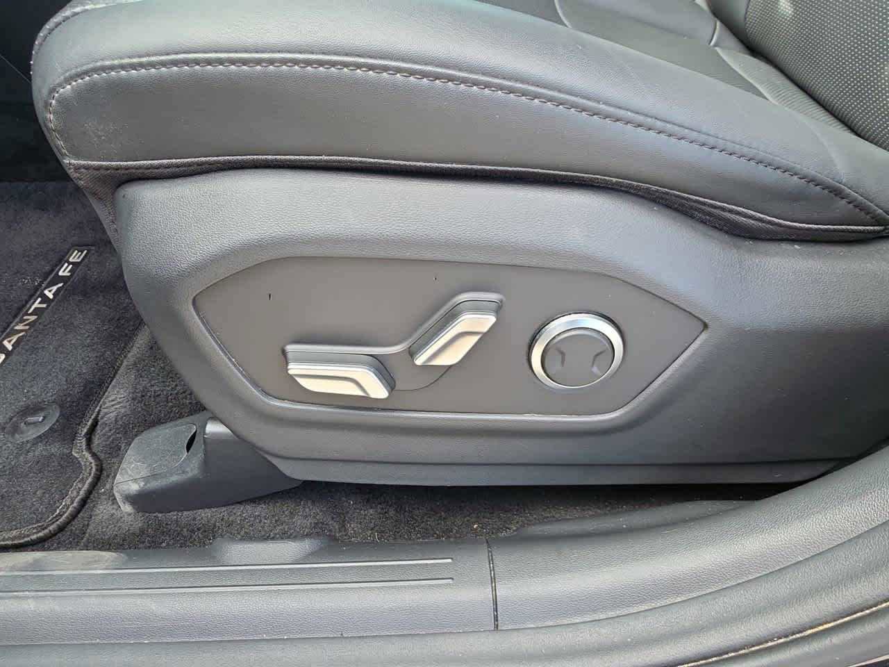 Used 2024 Hyundai Santa Fe XRT image 17