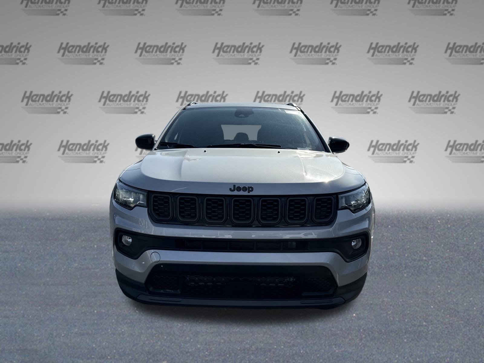 New 2026 Jeep Compass Latitude image 2