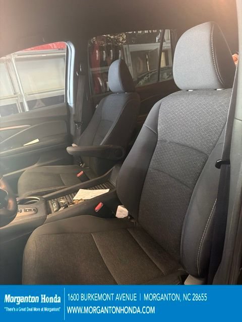 Used 2019 Honda Passport Sport image 10