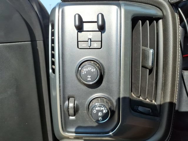 Used 2018 Chevrolet Silverado 1500 LTZ Z71 AWD/4WD image 14