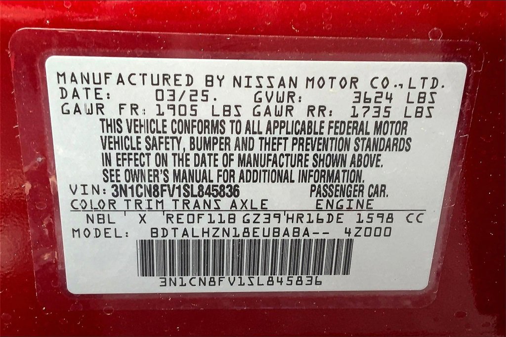 New 2025 Nissan Versa SR w/ Trunk Package image 13