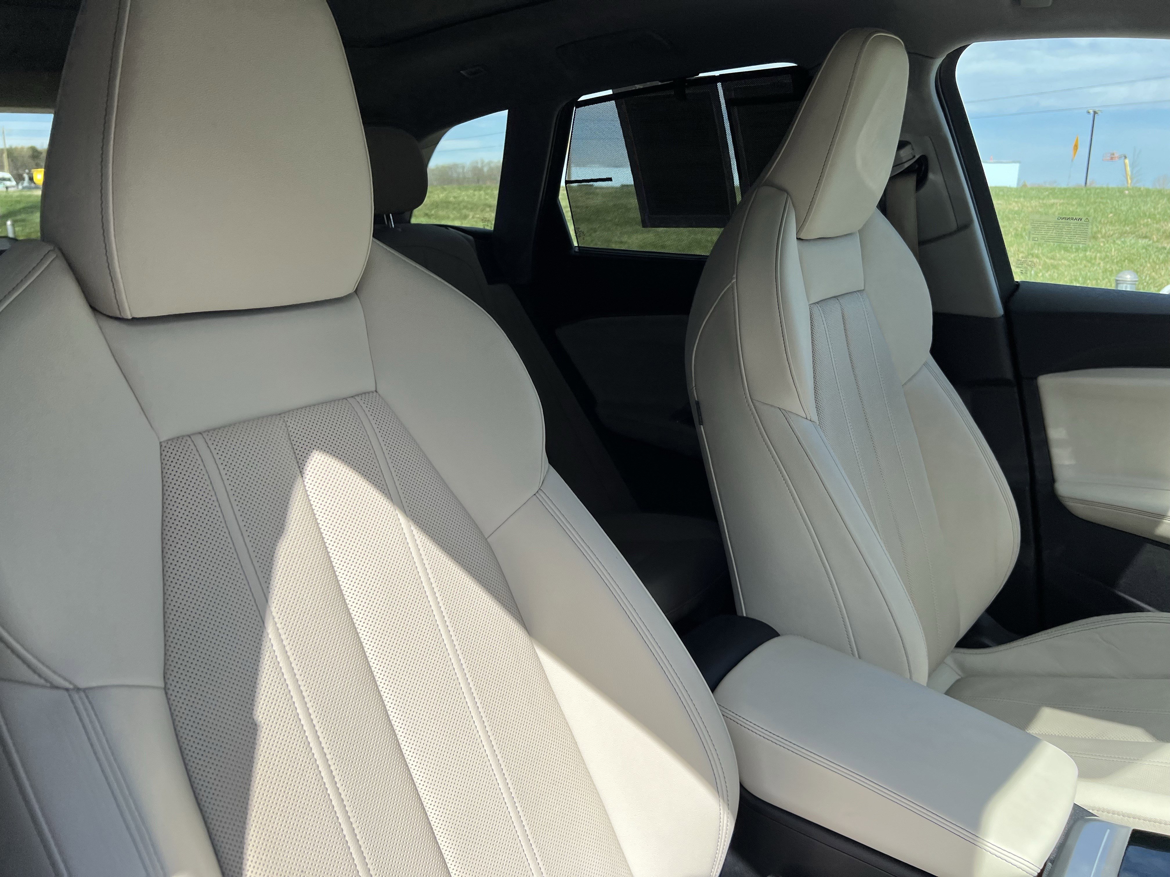 Certified 2025 Audi Q5 Premium Plus w/ Premium Plus image 35