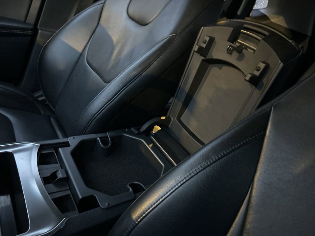 Used 2022 Ford Edge Titanium image 30