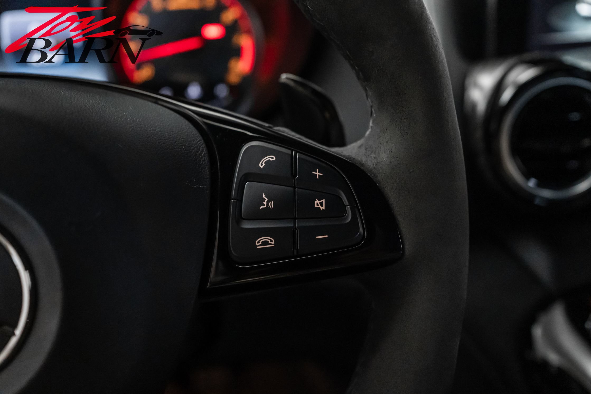 Used 2018 Mercedes-Benz AMG GT R image 36