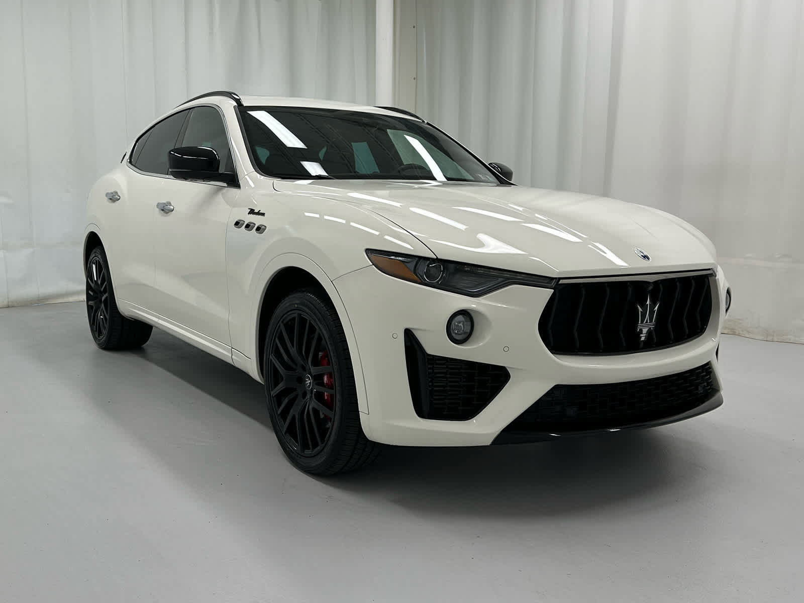 Used 2024 Maserati Levante Modena Ultima AWD/4WD image 2