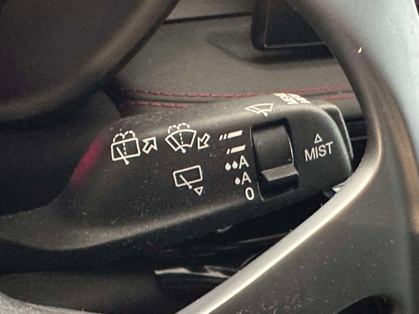 Used 2024 Dodge Hornet R/T w/ R/T Blacktop Package image 31