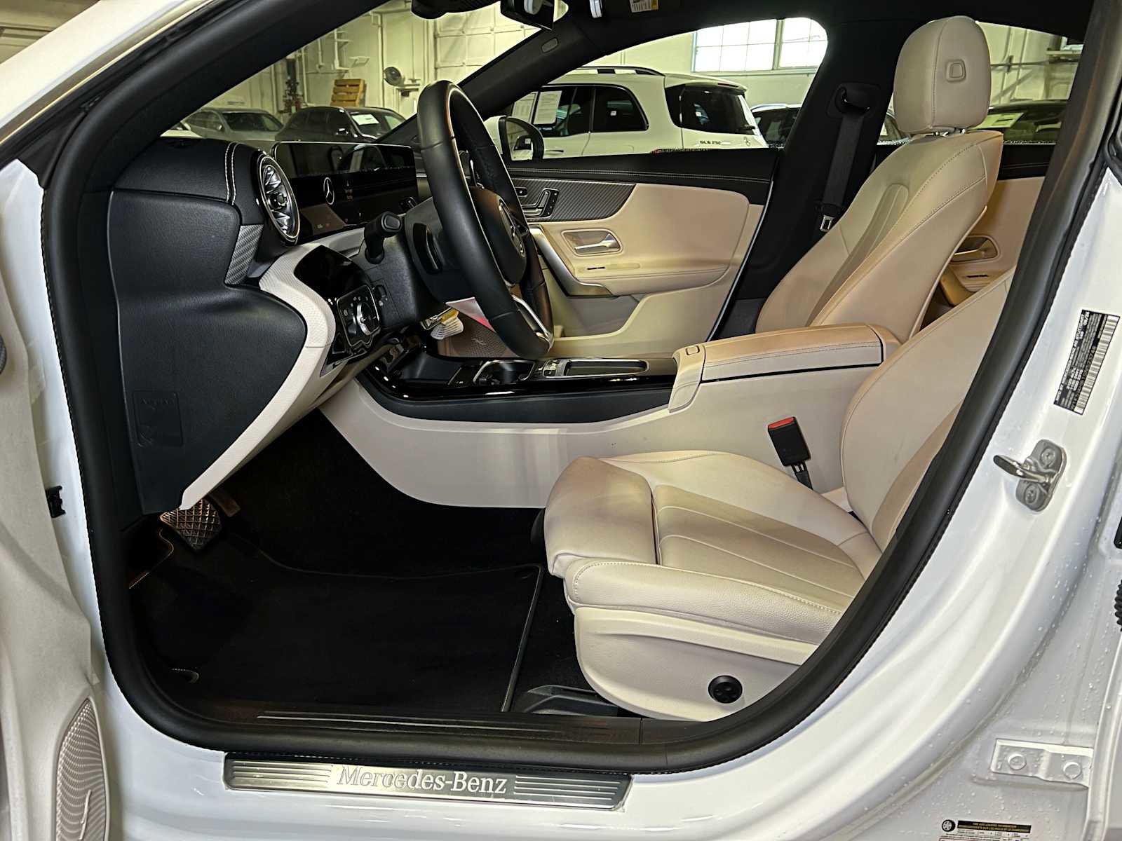 Certified 2025 Mercedes-Benz CLA 250 4MATIC image 21