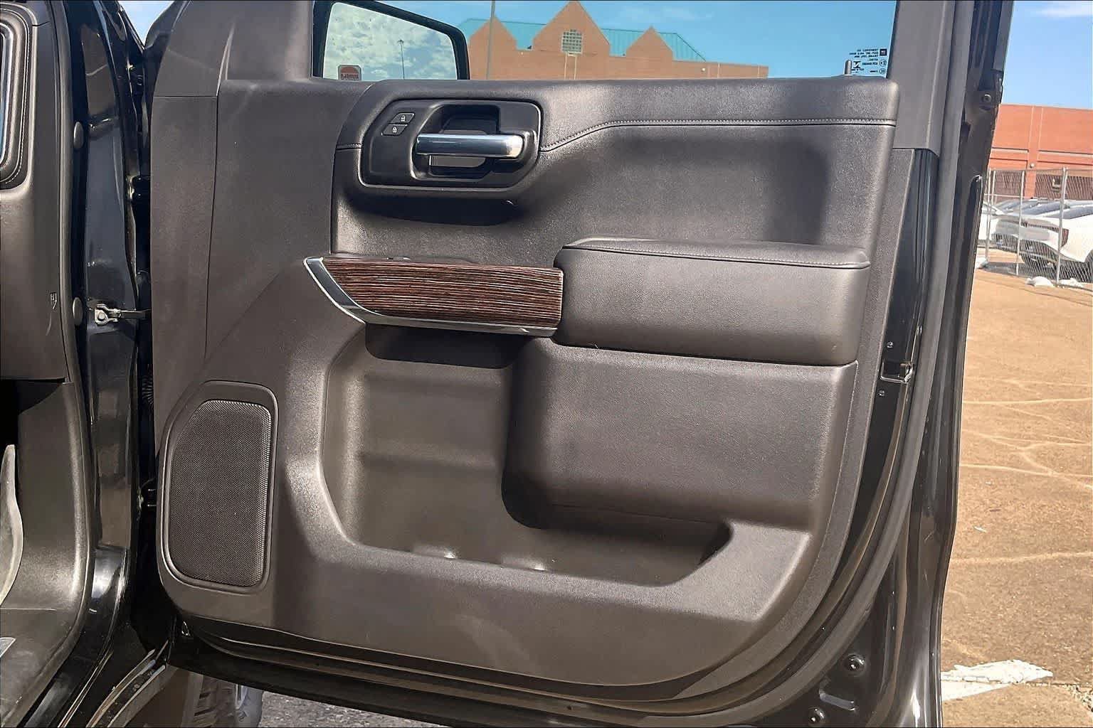 Used 2019 GMC Sierra 1500 SLE w/ SLE Value Package AWD/4WD image 27