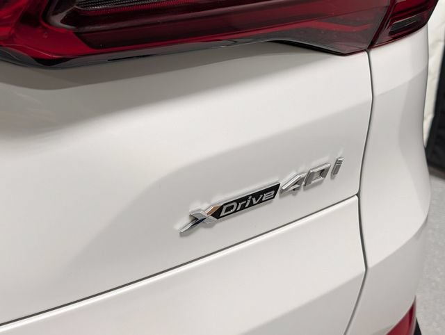 Used 2019 BMW X5 xDrive40i w/ Convenience Package AWD/4WD image 6