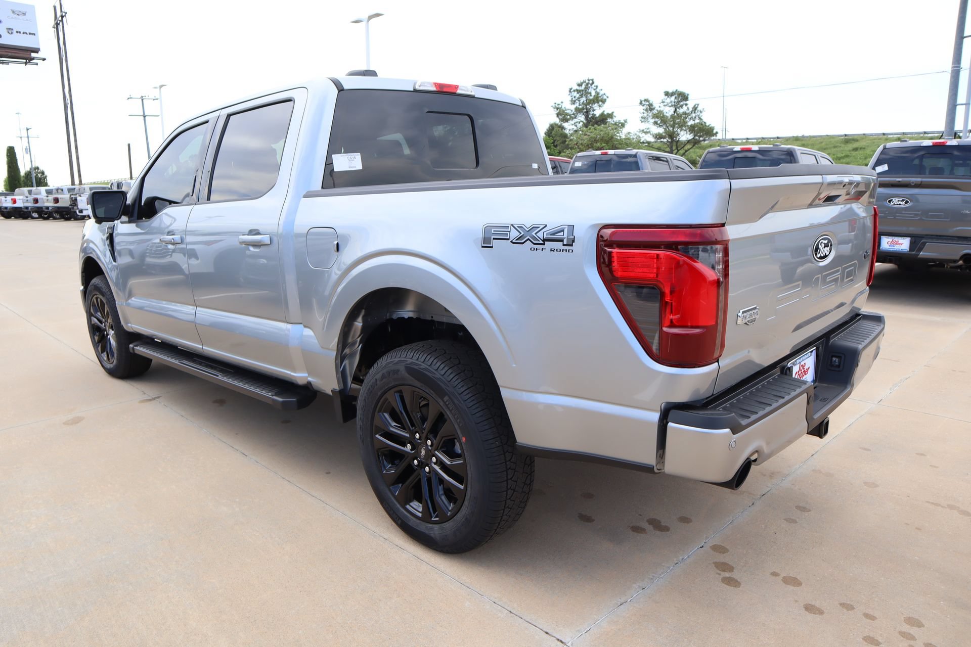 New 2026 Ford F150 XLT w/ Equipment Group 302A MID AWD/4WD image 24