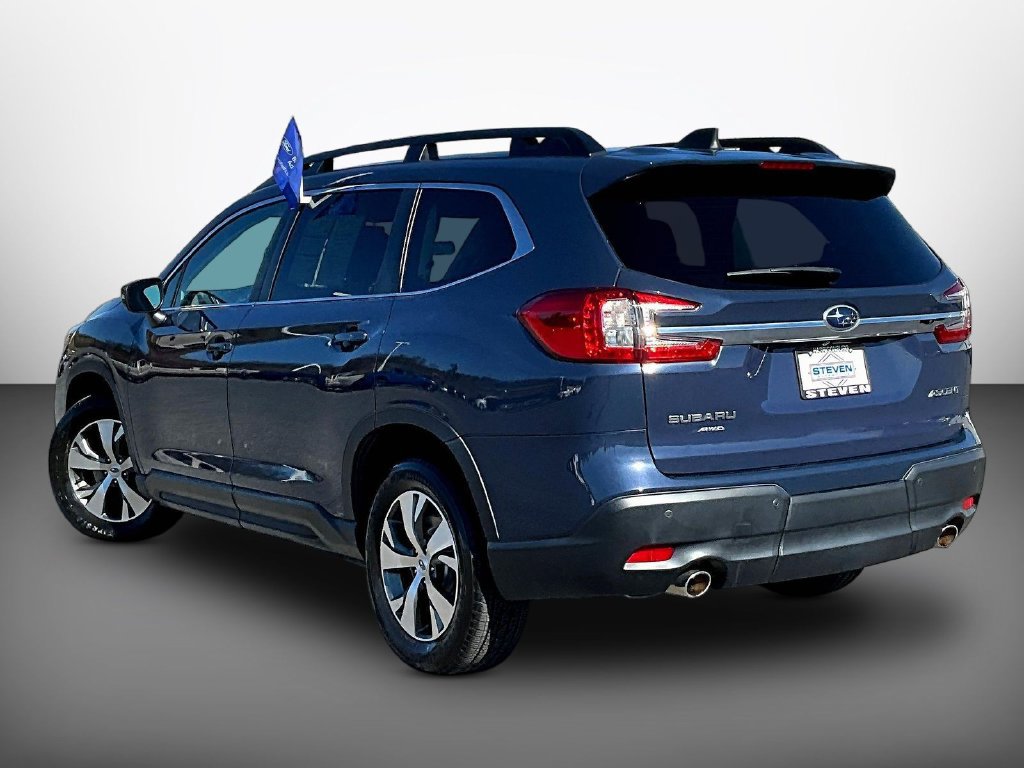 Used 2023 Subaru Ascent Premium w/ Convenience Package AWD/4WD image 4