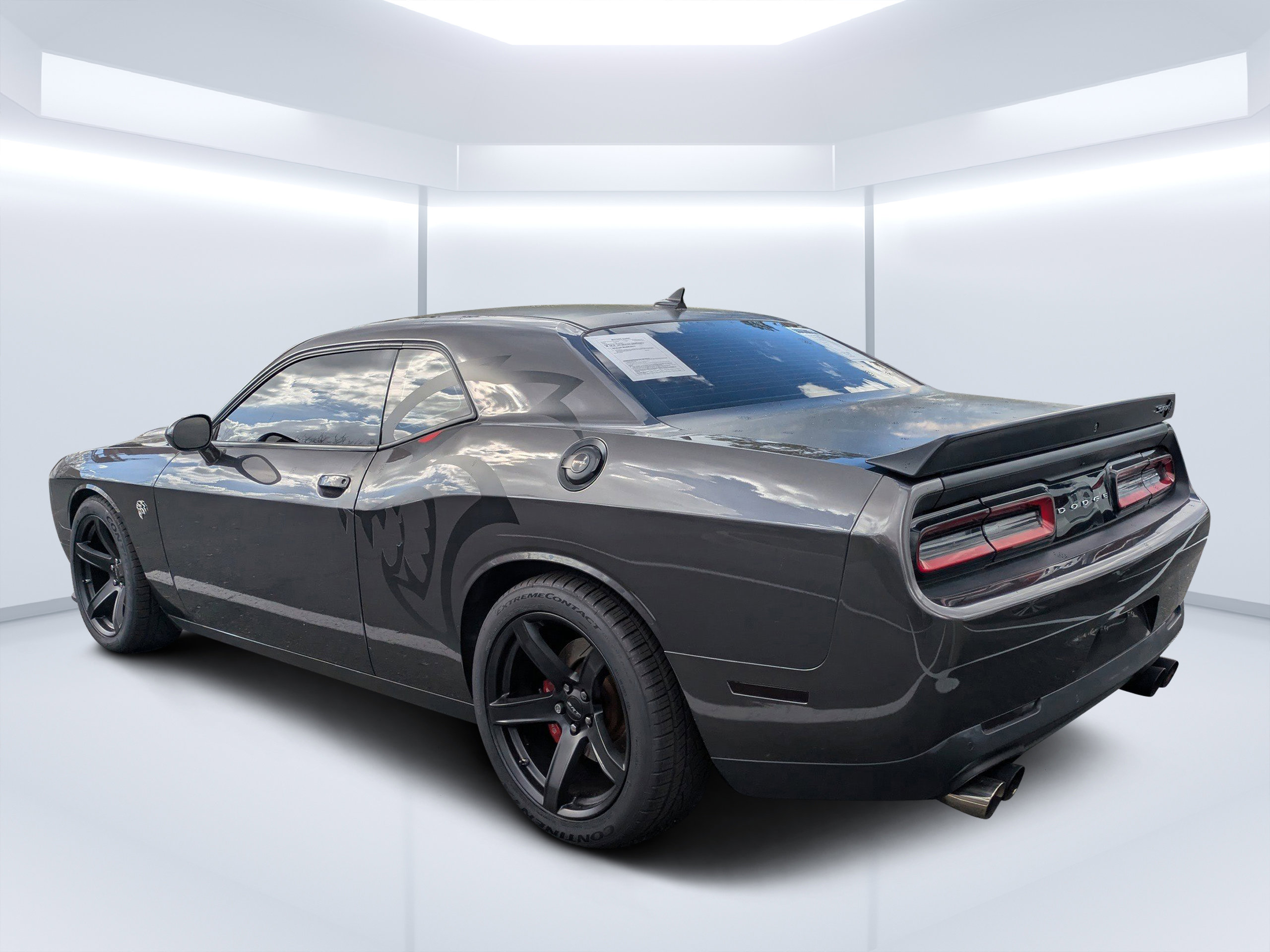 Used 2019 Dodge Challenger SRT Hellcat image 7