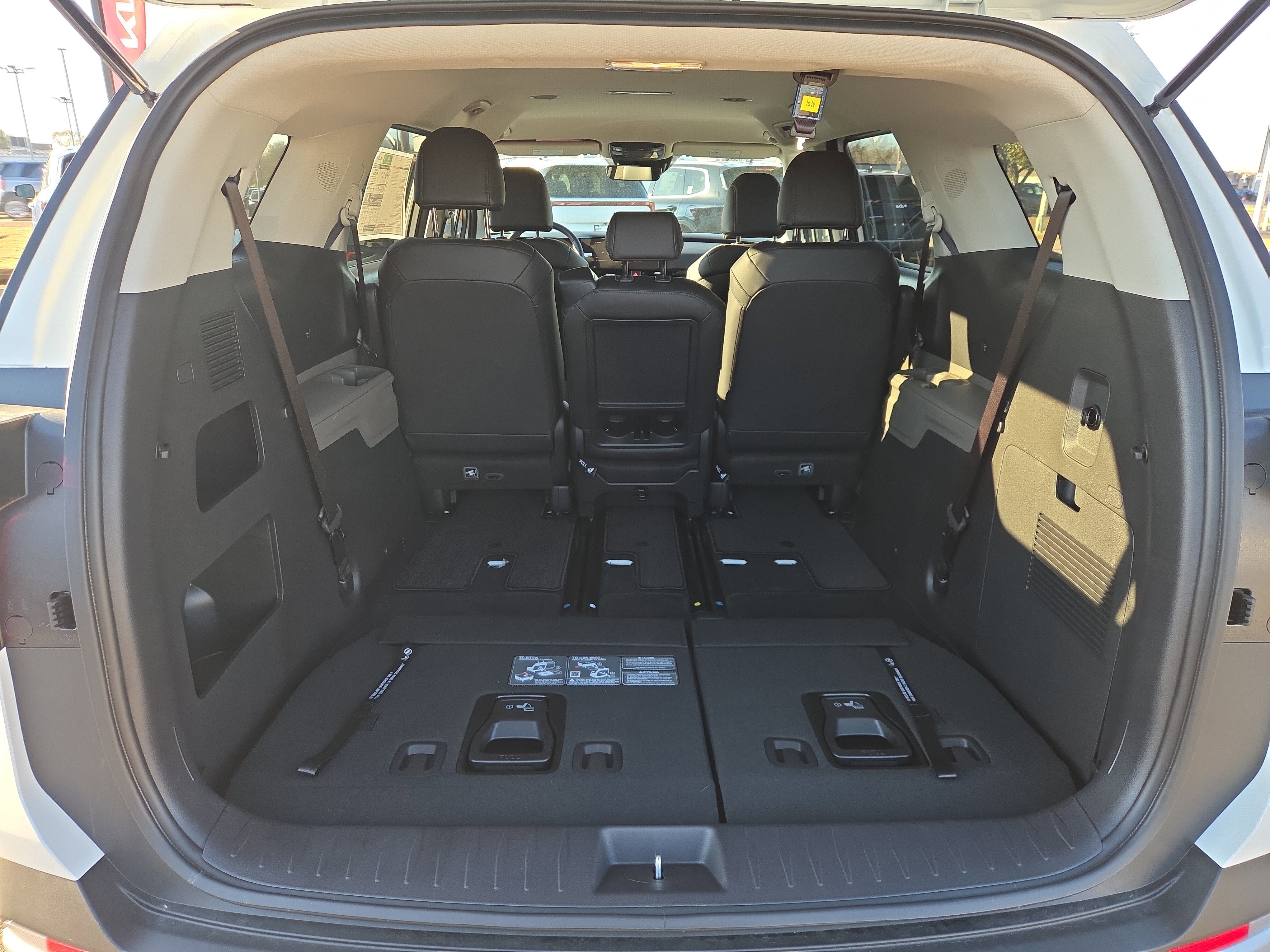 New 2026 Kia Carnival image 8