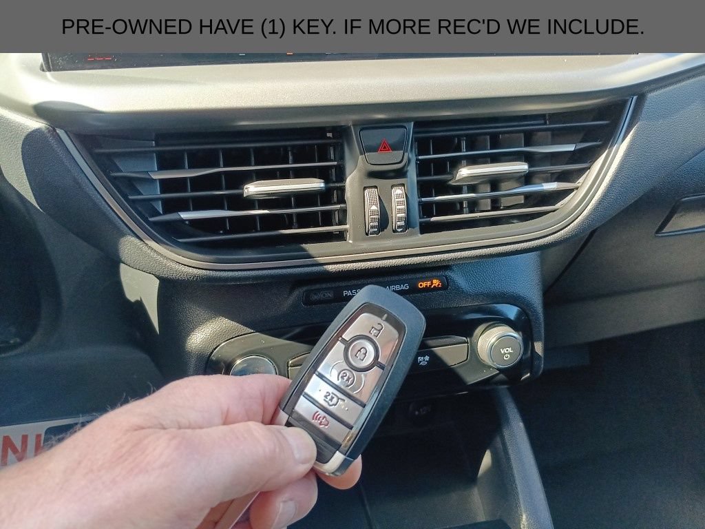 Used 2024 Ford Escape Active w/ Tech Pack #1 AWD/4WD image 3