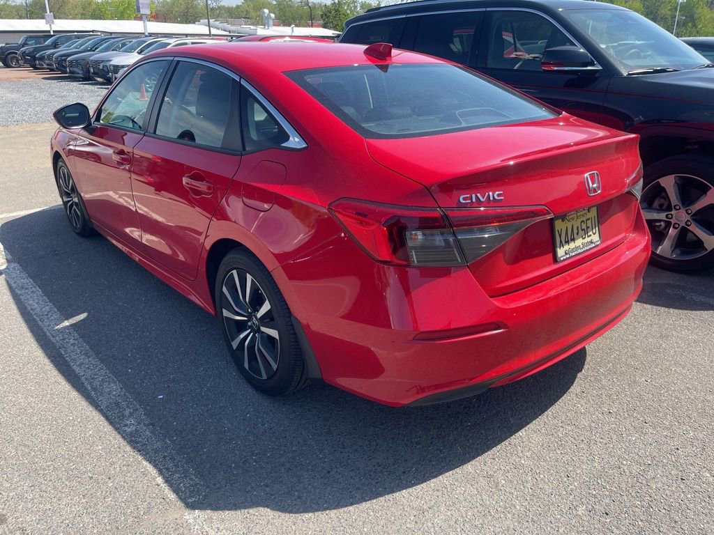Used 2023 Honda Civic EX image 3