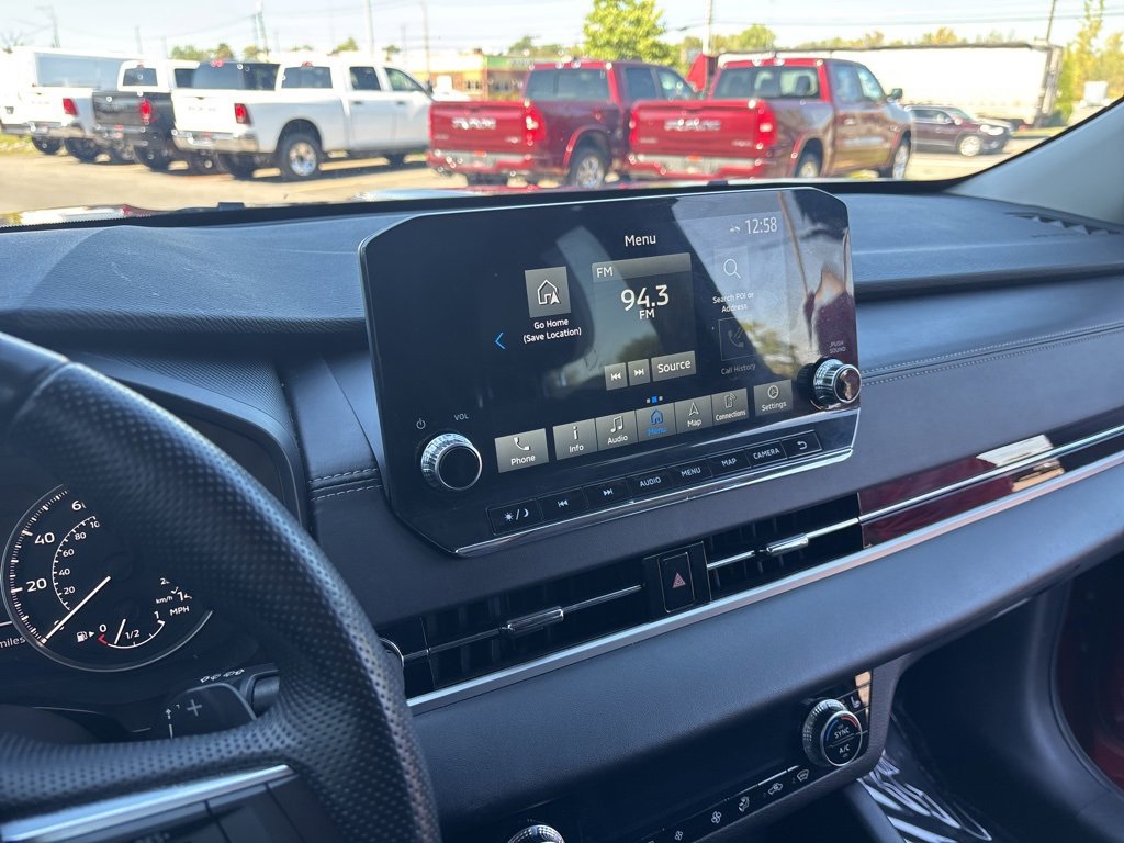 Used 2024 Mitsubishi Outlander SE image 23