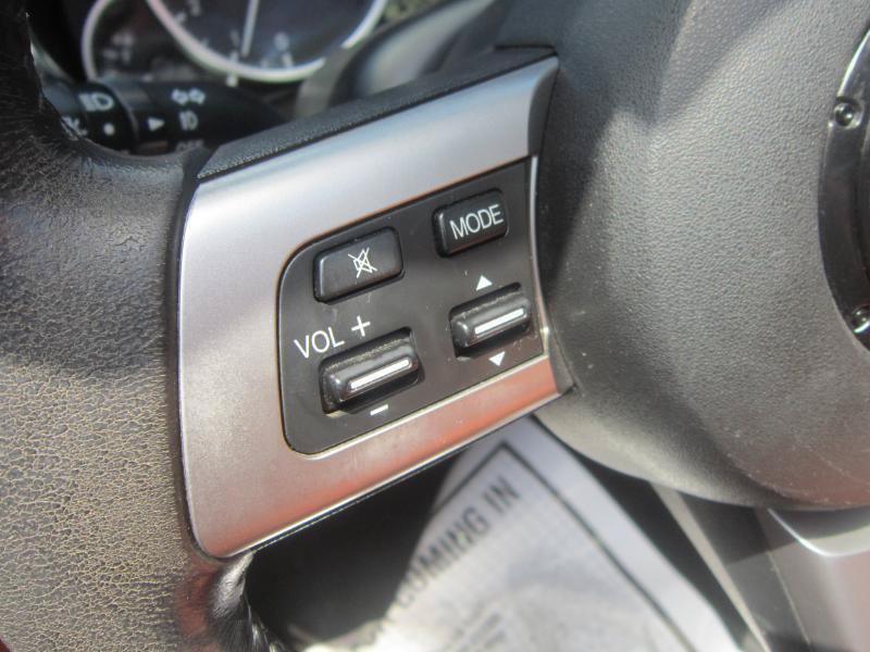 Used 2006 MAZDA MX-5 Miata Grand Touring RWD image 17