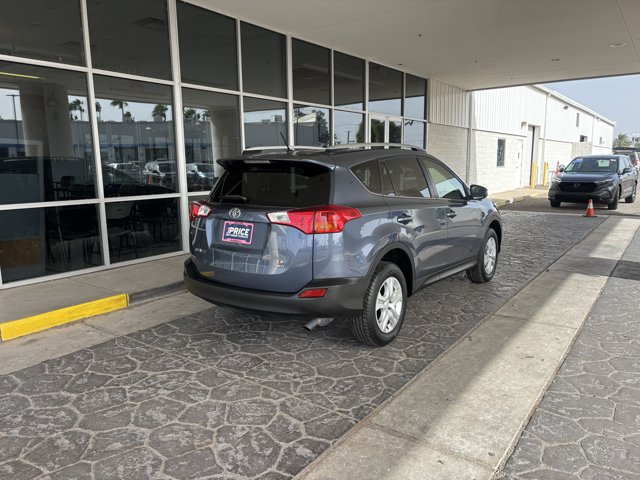 Used 2014 Toyota RAV4 LE AWD/4WD image 6