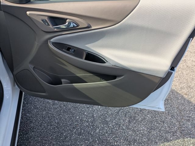 Used 2024 Chevrolet Malibu LS FWD image 33