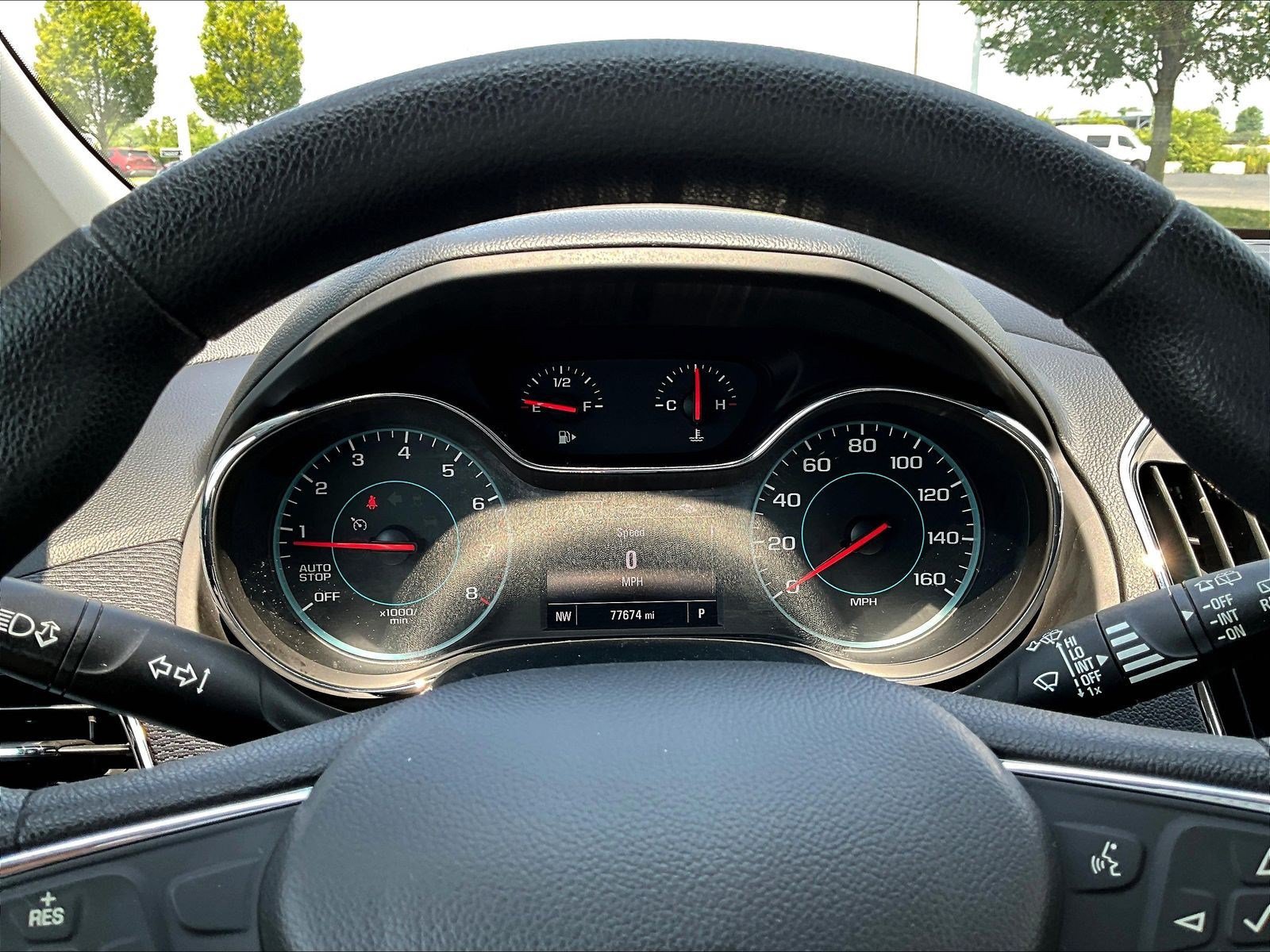 Used 2018 Chevrolet Cruze LT w/ Convenience Package FWD image 13