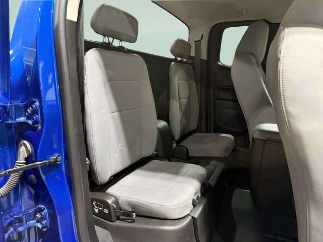 Used 2019 Chevrolet Colorado W/T w/ WT Convenience Package RWD image 26