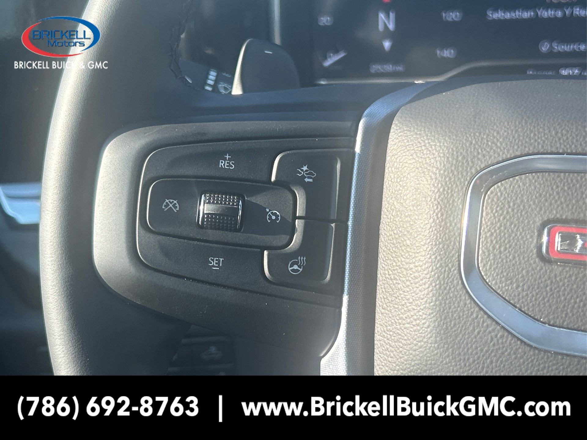 New 2025 GMC Sierra 1500 SLT w/ SLT Convenience Package image 31