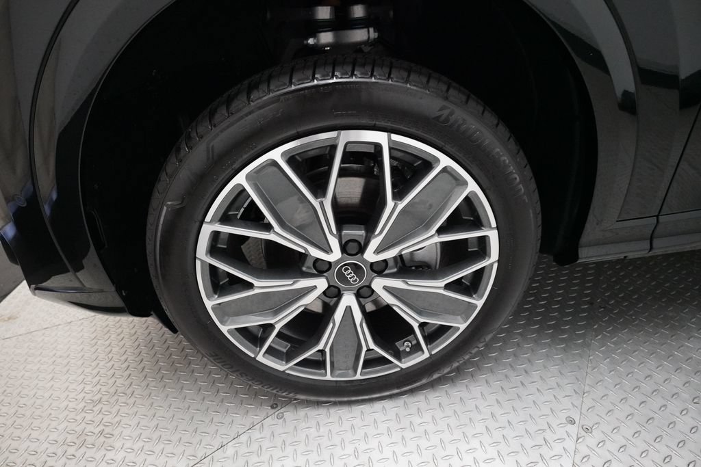 New 2026 Audi Q5 Premium Plus AWD/4WD image 28