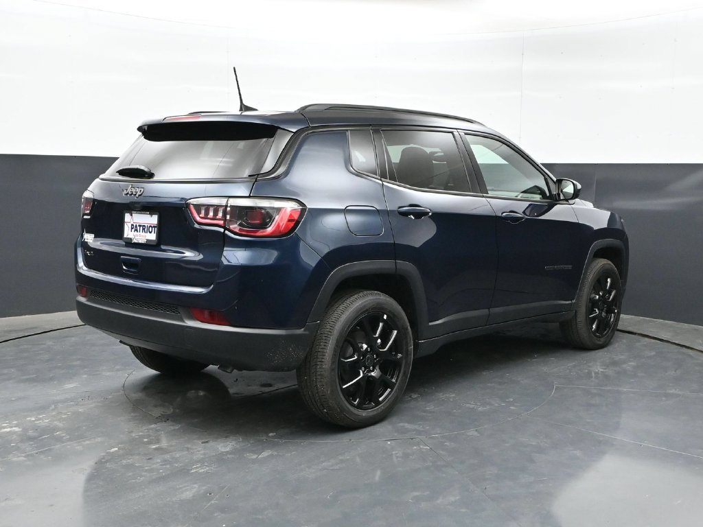 New 2026 Jeep Compass Latitude AWD/4WD image 26