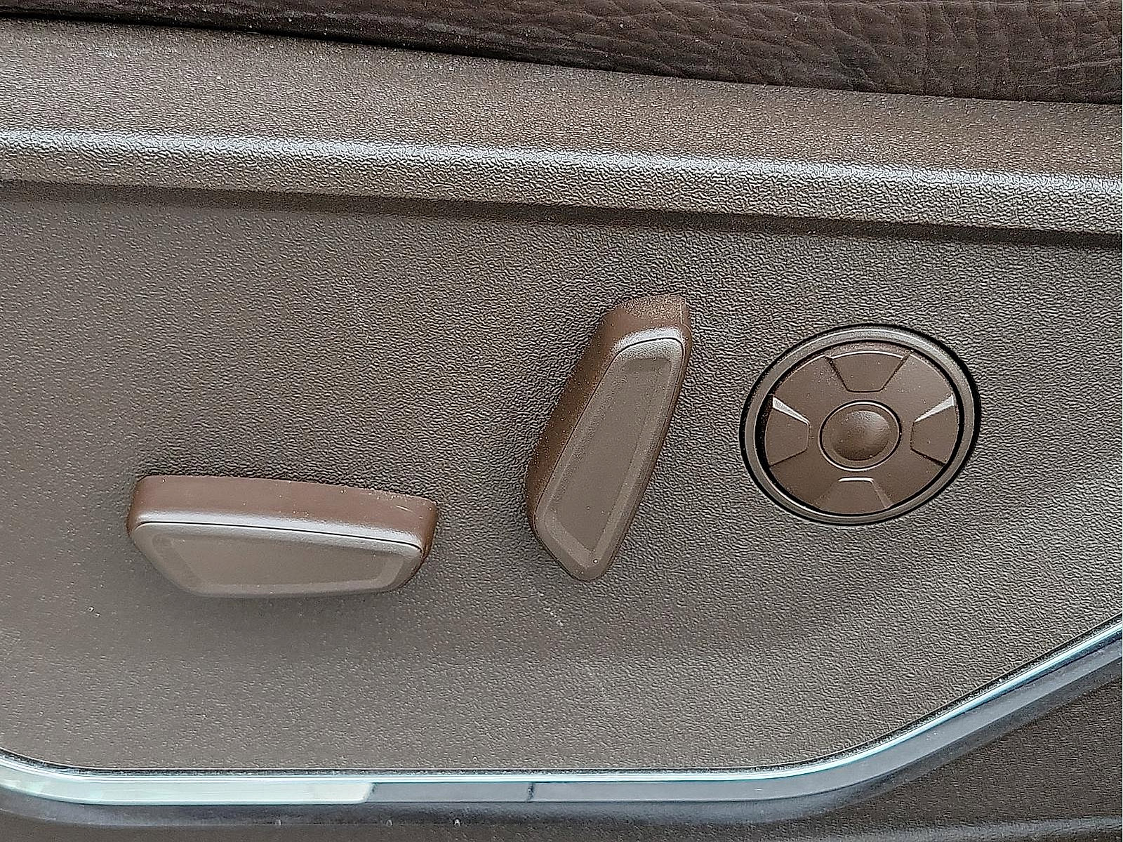 Used 2024 Ford F450 King Ranch w/ Chrome Package AWD/4WD image 13