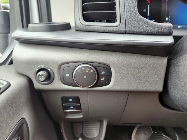 New 2026 Ford Transit 250 148 Medium Roof Extended AWD image 13