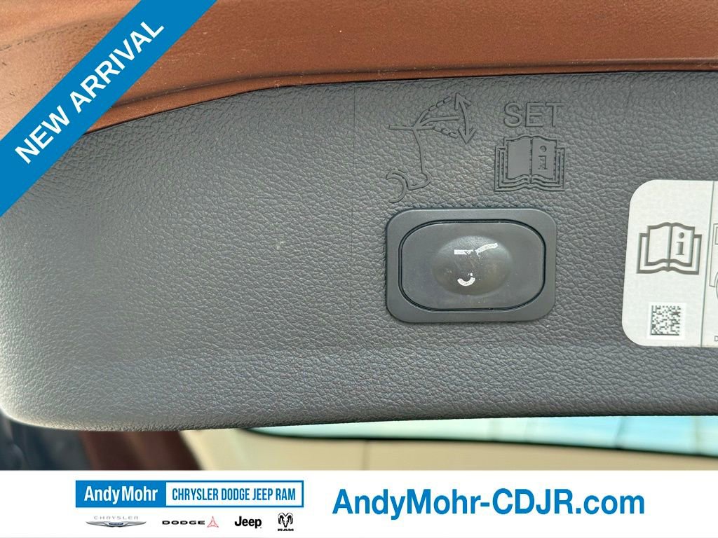 Used 2017 Ford Escape Titanium w/ Equipment Group 301A image 35