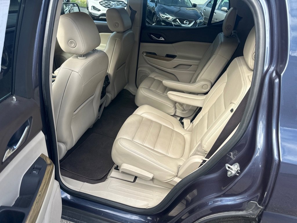 Used 2018 GMC Acadia Denali w/ LPO, Cargo Package image 25