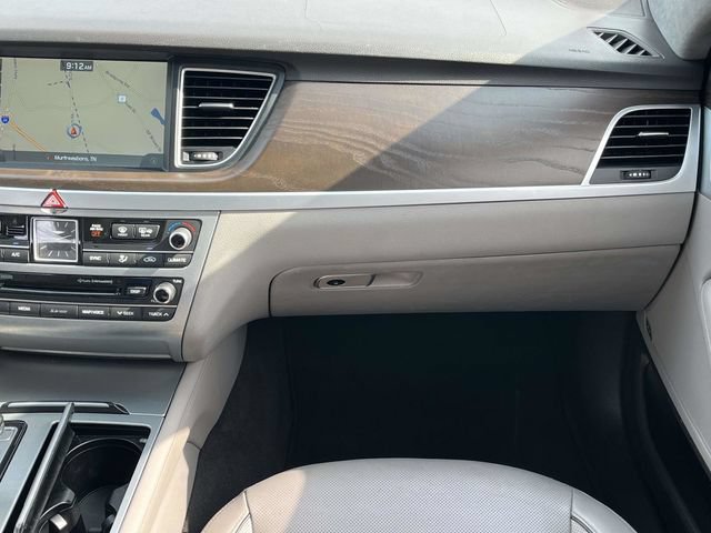 Used 2018 Genesis G80 5.0 Ultimate RWD image 19