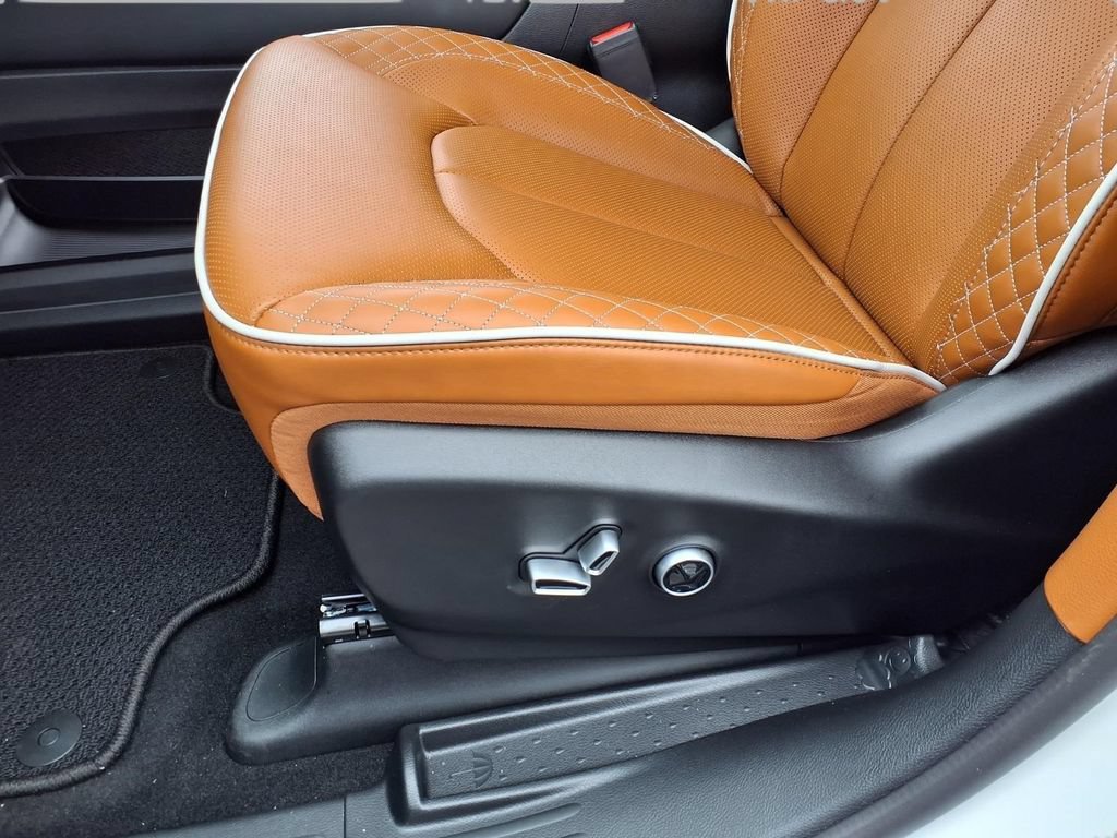 New 2026 Chrysler Pacifica Pinnacle AWD/4WD image 22